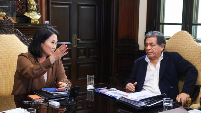 Presidenta de la república, Keiko Fujimori sostuvo reuniones de trabajo con los ministros de Educación y de Relaciones Exteriores