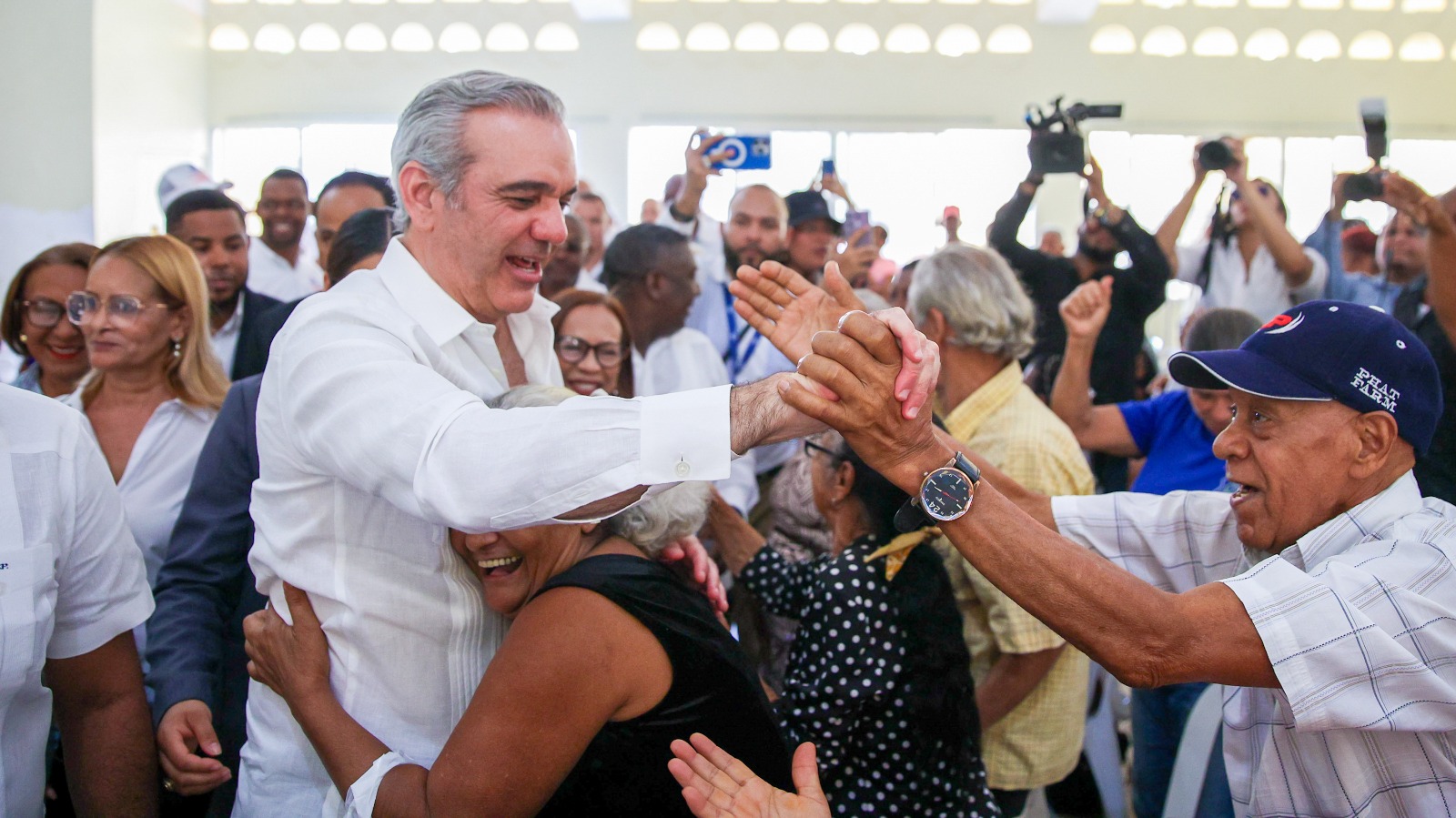 Luis Abinader encabezará el lanzamiento del programa El Presidente en el Barrio este fin de semana