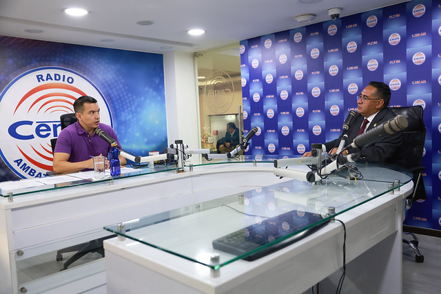 {Ecuador} PRESIDENTE NOBOA DESTACÓ LAS OBRAS DE MITIGACIÓN FRENTE AL FENÓMENO DE EL NIÑO, LAS MEJORAS EN GENERACIÓN Y DISTRIBUCIÓN ELÉCTRICA Y EL APOYO A LOS JÓVENES ECUATORIANOS - Secretaría General de Comunicación de la Presidencia