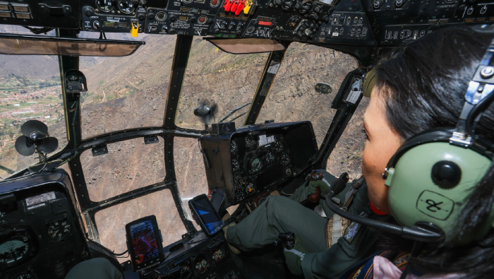 Presidenta Keiko Fujimori sobrevoló región Cusco para supervisar acciones de respuesta ante incendios forestales