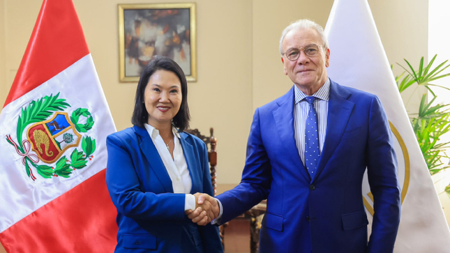 Presidenta Keiko Fujimori se reunió con Secretario General de la Comunidad Andina