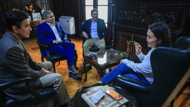 Presidenta Keiko Fujimori desarrolló agenda de trabajo en Palacio de Gobierno, tras emitir su voto