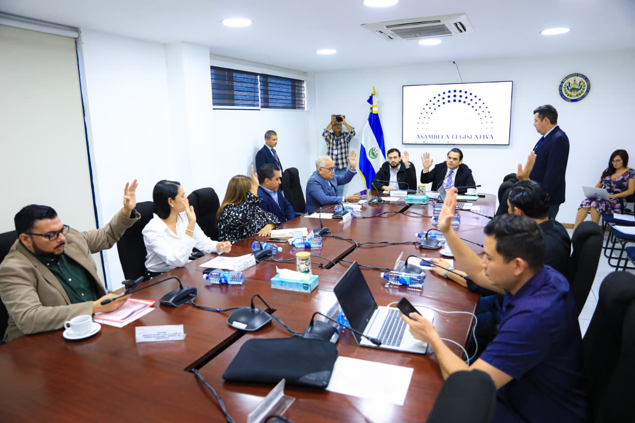 La incorporación de fondos a Hacienda busca modernizar servicios fronterizos y promover inversiones